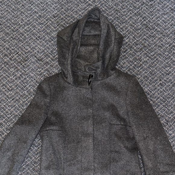 Aritzia Charcoal Pearce Wool Coat - Picture 2 of 3